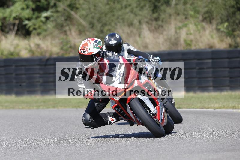 Archiv-2025/49 26.08.2025 Cornu Master School ADR/rot-rouge/76